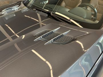 Car image 43