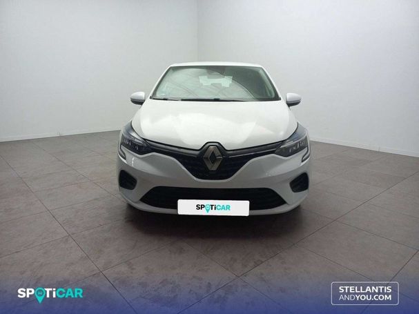 Renault Clio TCe Intens 66 kW image number 3