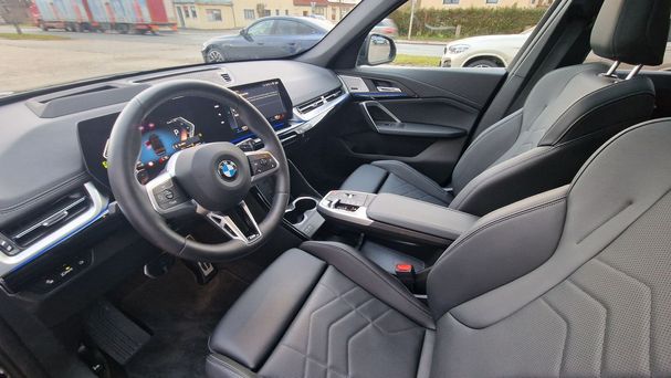 BMW X1 xDrive23i 160 kW image number 7