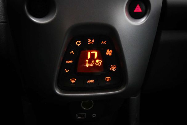 Toyota Aygo 53 kW image number 35