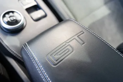 Car image 36