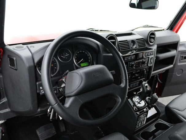 Land Rover Defender 291 kW image number 27