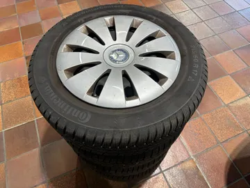 Car image 49