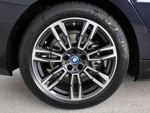 BMW 530 e 220 kW image number 18