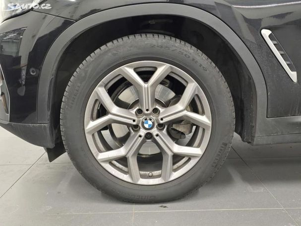 BMW X3 xDrive20d 140 kW image number 13