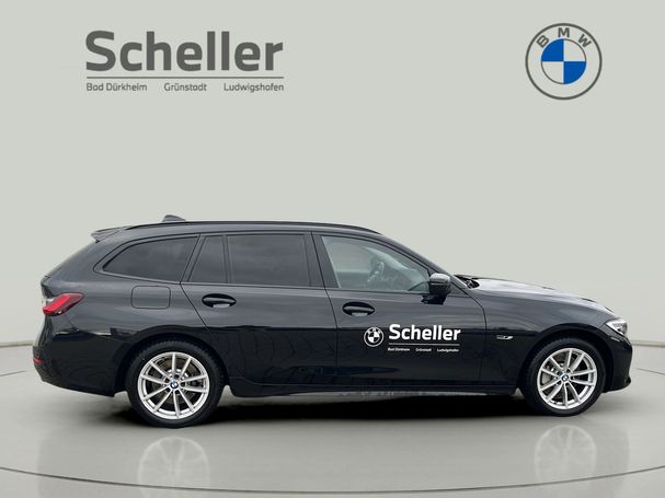 BMW 330 Touring Sport Line xDrive 185 kW image number 3