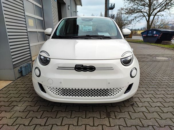 Fiat 500 e 87 kW image number 2