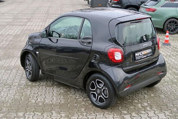 Smart ForTwo coupe 60 kW image number 4