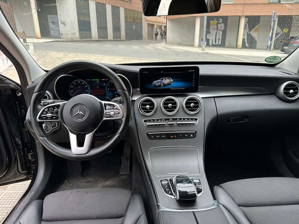 Mercedes-Benz C 300 T 9G-Tronic 190 kW image number 4