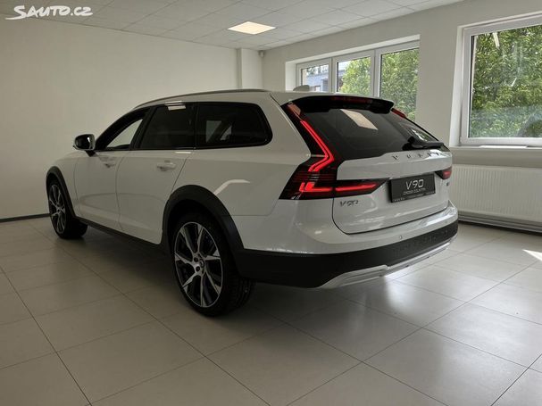 Volvo V90 Cross Country AWD B4 155 kW image number 16