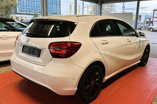 Mercedes-Benz A 180 90 kW image number 4