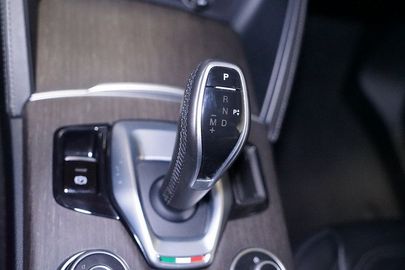 Car image 33