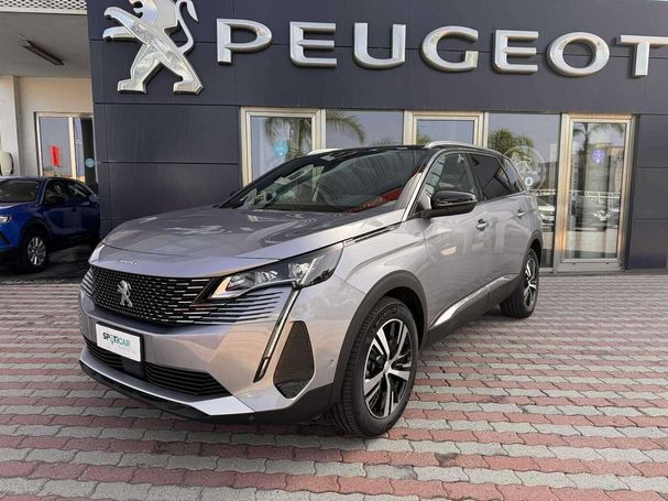 Peugeot 5008 PureTech 130 EAT8 S&S 96 kW image number 1