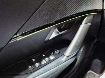Car image 45