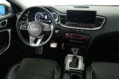 Car image 33