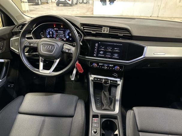 Audi Q3 TFSIe S tronic 180 kW image number 5