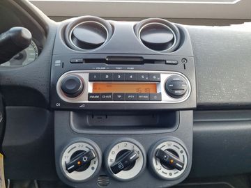 Car image 23