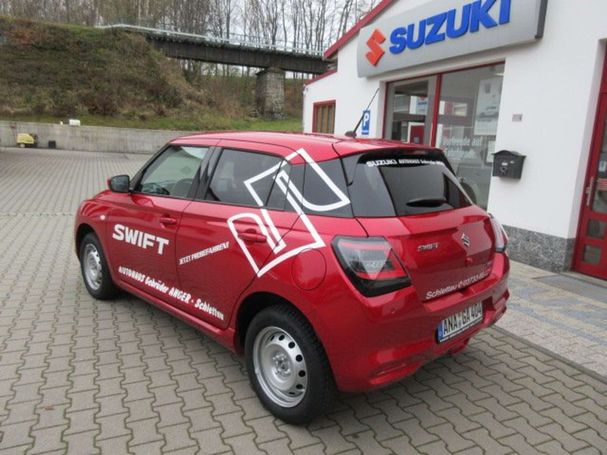 Suzuki Swift 1.2 Hybrid Comfort Allgrip 61 kW image number 4