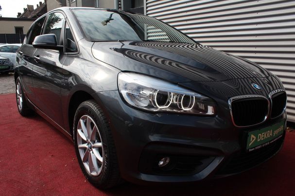 BMW 220i Active Tourer Advantage 141 kW image number 14