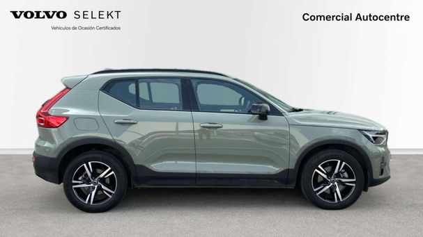 Volvo XC40 B3 Plus Dark 120 kW image number 5