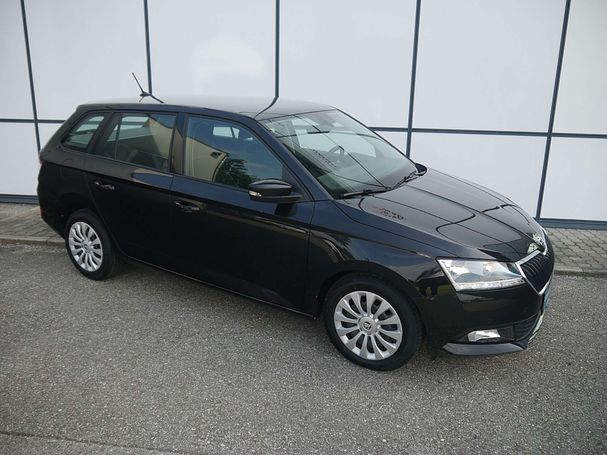 Skoda Fabia Combi 1.0 TSI Ambition 70 kW image number 3