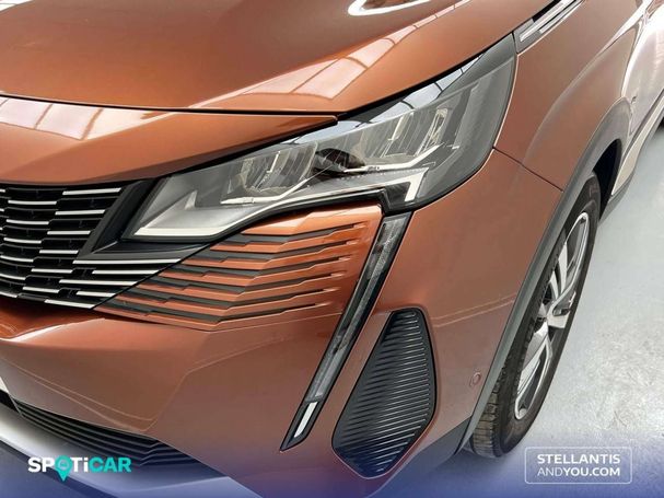 Peugeot 5008 PureTech 130 S&S Allure 96 kW image number 18