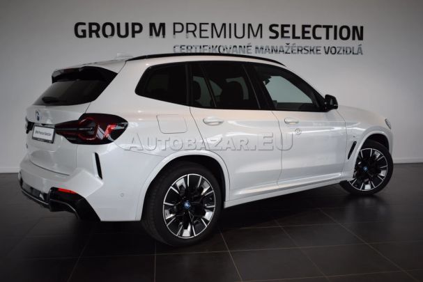 BMW iX3 210 kW image number 1