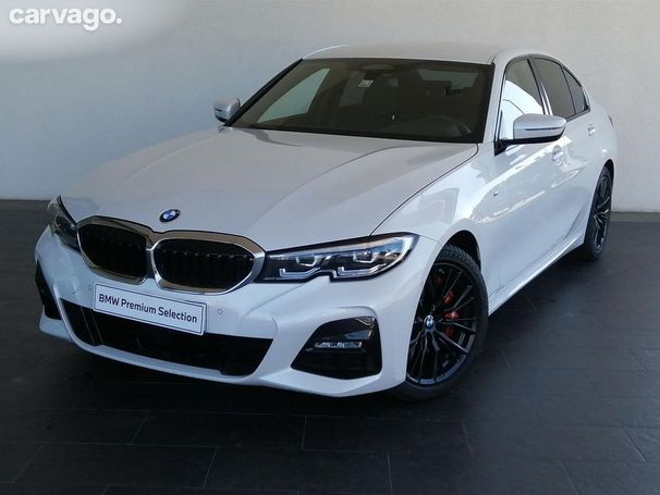 BMW 320d xDrive 140 kW image number 1