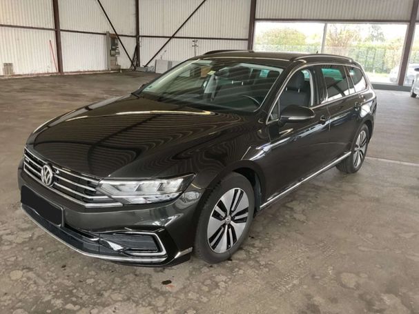 Volkswagen Passat GTE 1.4 TSI DSG 160 kW image number 1