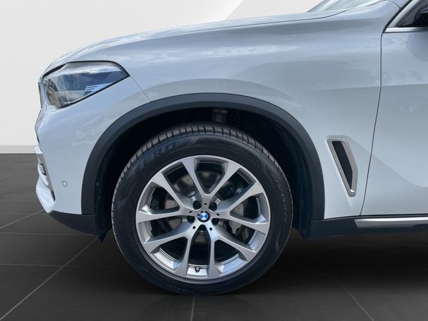 BMW X5 xDrive30d 195 kW image number 14