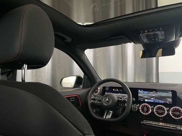 Mercedes-Benz GLA 180 100 kW image number 12