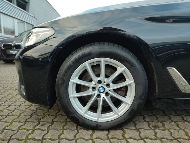 BMW 520d Touring 140 kW image number 14