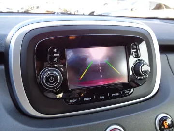 Car image 29