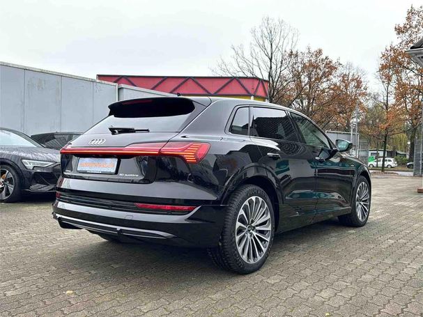 Audi e-tron 50 S-line 230 kW image number 5