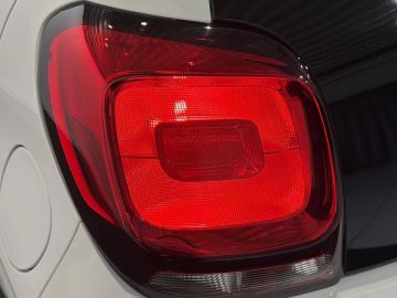 Car image 31