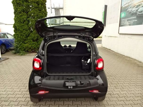 Smart ForTwo coupe EQ 60 kW image number 9