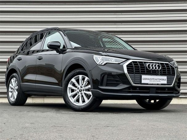 Audi Q3 45 TFSIe S tronic 180 kW image number 2