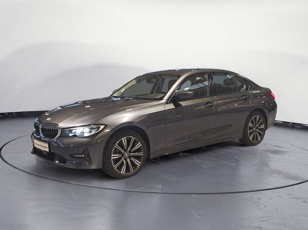 BMW 320d xDrive Sport Line 140 kW image number 1