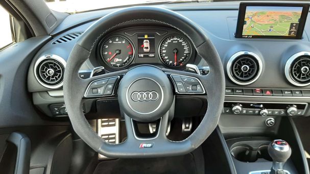 Audi RS3 2.5 TFSI quattro S tronic 294 kW image number 10