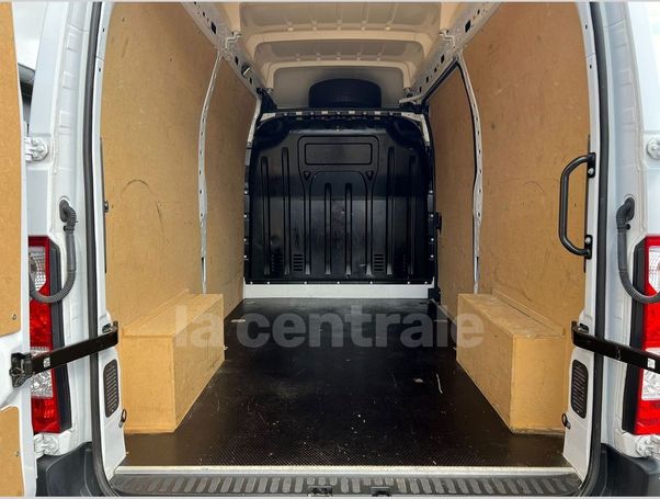 Renault Master DCi 135 L2H3 100 kW image number 14