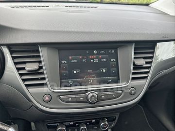 Car image 37