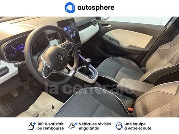 Car image 16