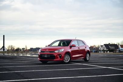 Car image 29