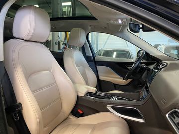 Car image 45