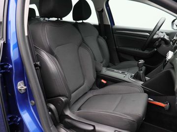 Car image 31