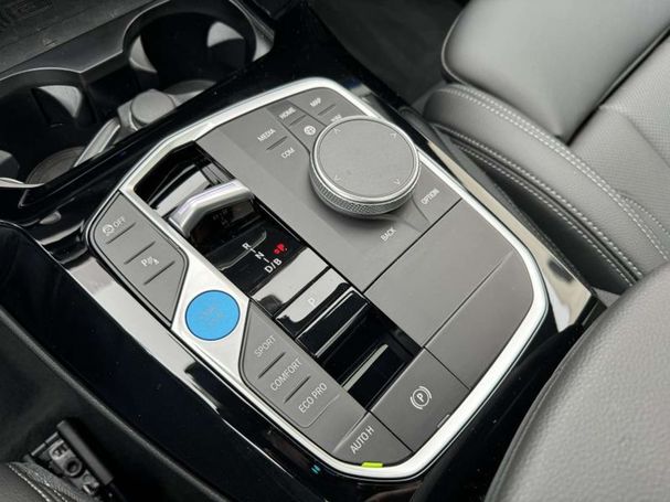 BMW iX3 Inspiring 210 kW image number 15