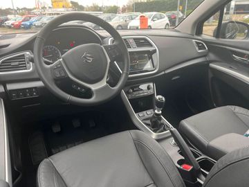 Car image 6