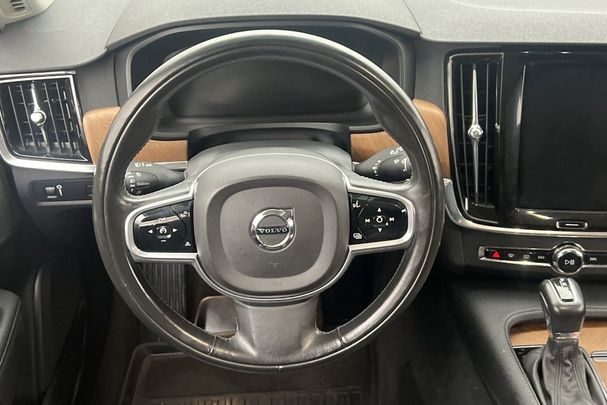 Volvo V90 D4 Inscription 140 kW image number 18