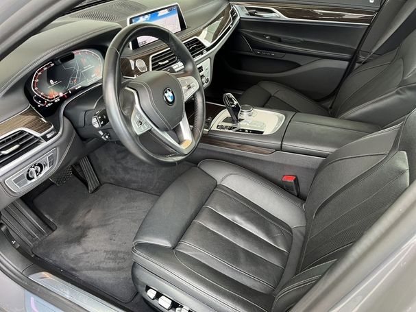 BMW 750i xDrive 390 kW image number 6