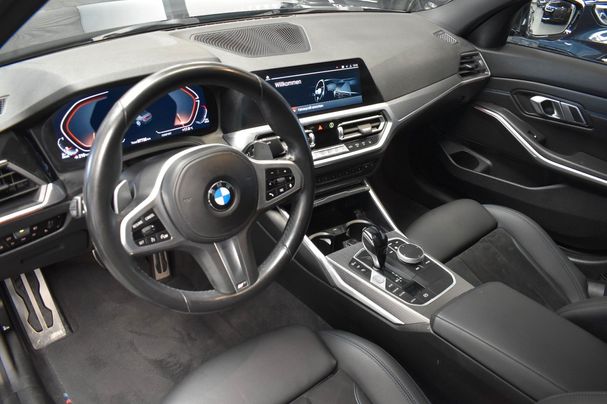 BMW 320d xDrive 140 kW image number 8